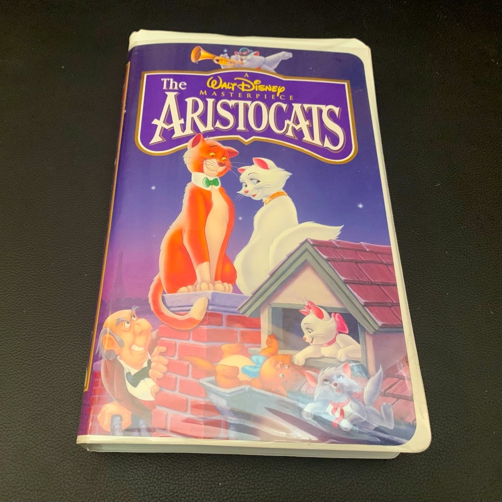 👶🏻 Disney VHS Aristocats
